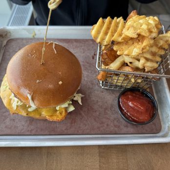 Guy Fieri's Flavortown Kitchen & Bar - Chicken - Bars Near Me - Newark, New Jersey Guy Fieri's Flavortown Kitchen & Bar - Chicken - Bars Near Me - Newark, New Jersey