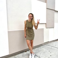 The Wander Shop - Easy date night outfit!