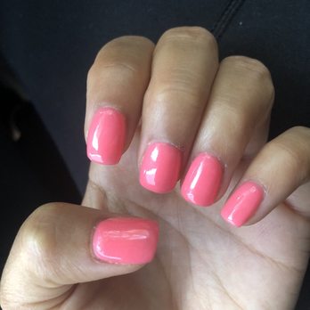 Long Beach Nails & Spa - SNS Manicure by Lynn - Nail Salons Near Me - Long Beach, California