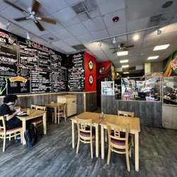 Rhythm n Wraps - Indoor seating