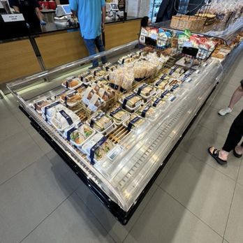 Paris Baguette - Coffee & Tea Near Me - Milpitas, California Paris Baguette - Coffee & Tea Near Me - Milpitas, California
