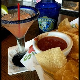 Strawberry margarita and chips and dip