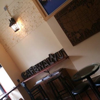 Cafe Walnut - Cute decor - Salad Near Me - Philadelphia, Pennsylvania