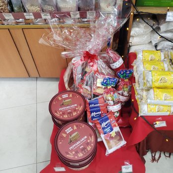 Heidiland Deli - Italian Near Me - Malay, AKL
