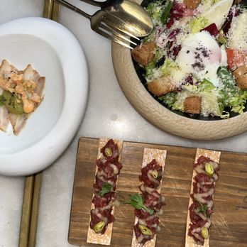 Lalola - tartare de solomillo al whisky, ensalada la lola, y tartare de vieiras - Spanish Near Me - Seville, SE Lalola - tartare de solomillo al whisky, ensalada la lola, y tartare de vieiras - Spanish Near Me - Seville, SE