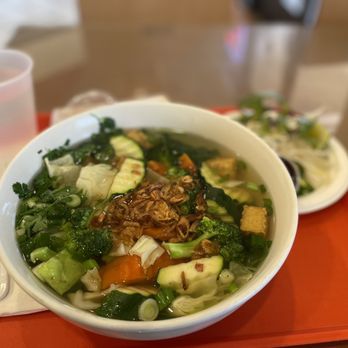 Big Bites Vietnamese Eatery - Vegan pho - Vietnamese Near Me - Mountain View, California