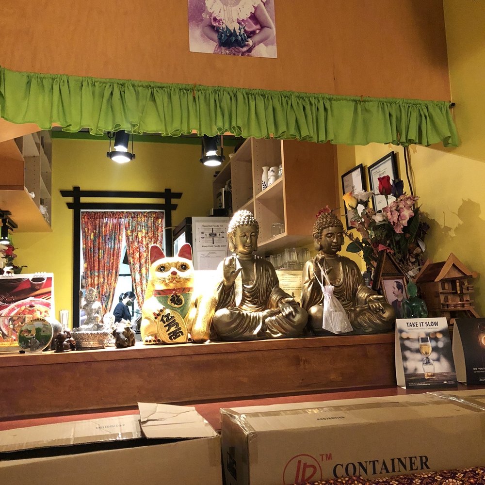 Talay Thai Restaurant - Front counter decor - Thai Near Me - Vancouver, British Columbia