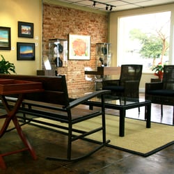 A Sense of Place - Fine Art - Comfortable setting to view some of the Valley's best artists.