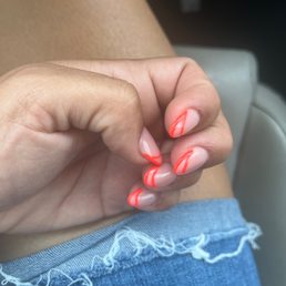 Got my nails done by Kevin! Showed a picture and he delivered! Will come back again!