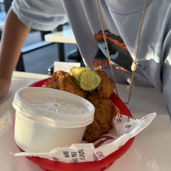Crimson Coward - Chicken 4 Tenders w/Mac and Cheese, my son loved it. - Chicken Shop Near Me - Redmond, Washington Crimson Coward - Chicken 4 Tenders w/Mac and Cheese, my son loved it. - Chicken Shop Near Me - Redmond, Washington