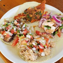 El Taco Loco - Taco de Filete (23.00), Taco de Cameron (32.00), Taco de Jaiba (32.00), Taco Pulpo (35.00)