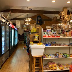 Bart's Deli - Fully stocked convenience store