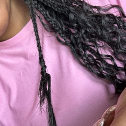 Nina's Braiding Bar
