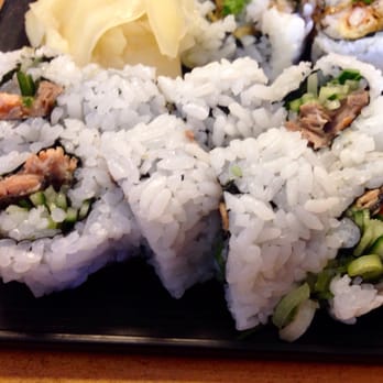 Geta - Salmon skin roll - Japanese Near Me - Oakland, California Geta - Salmon skin roll - Japanese Near Me - Oakland, California