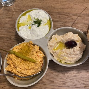 Mandolin Aegean Bistro - greek sampler - Mediterranean Near Me - Miami, Florida