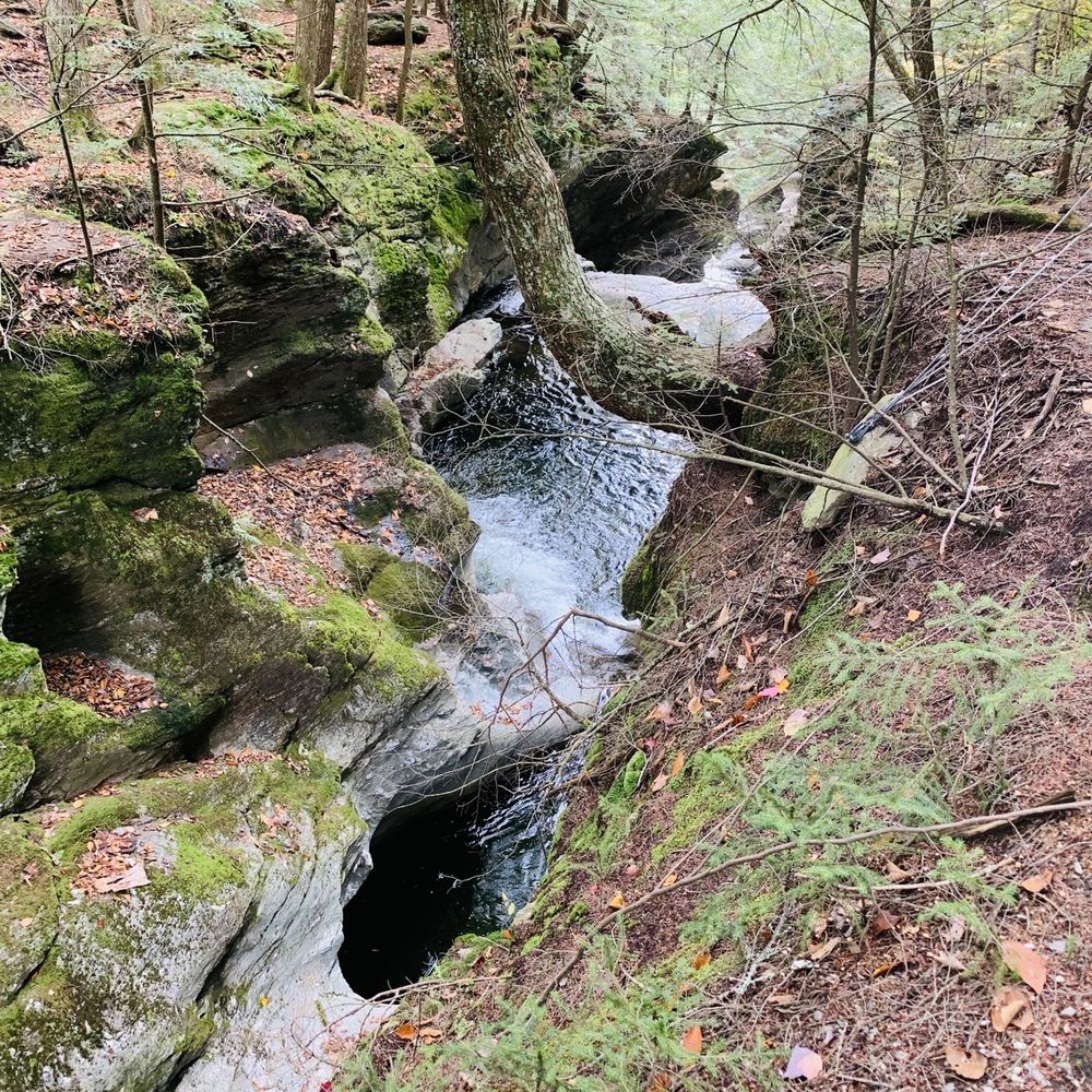Bingham Falls - Hiking Near Me - Stowe, Vermont
