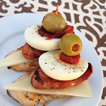 La Copa Llena - Chorizo appetizer - Puerto Rican Near Me - Rincón, Puerto Rico La Copa Llena - Chorizo appetizer - Puerto Rican Near Me - Rincón, Puerto Rico