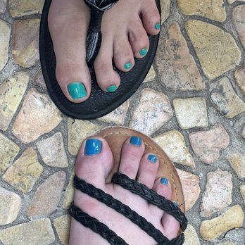 Kim's Nails - Summer toes! - Nail Salons Near Me - Austin, Texas