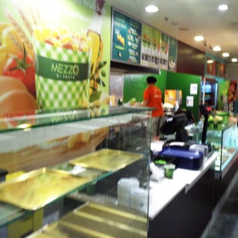 Mezzo Di Pasta - Fast Food Near Me - Saint-Gilles, BRU Mezzo Di Pasta - Fast Food Near Me - Saint-Gilles, BRU