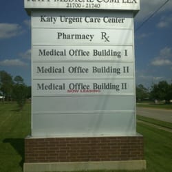 Katy Medical Complex Pharmacy - Street sign