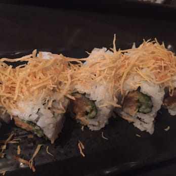 Sushi K Kamizato - Albacore crunch roll - Sushi Bars Near Me - Port Coquitlam, British Columbia Sushi K Kamizato - Albacore crunch roll - Sushi Bars Near Me - Port Coquitlam, British Columbia