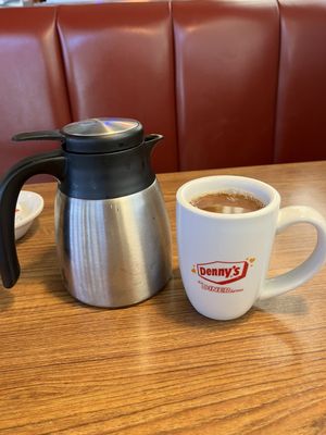 Denny's by null