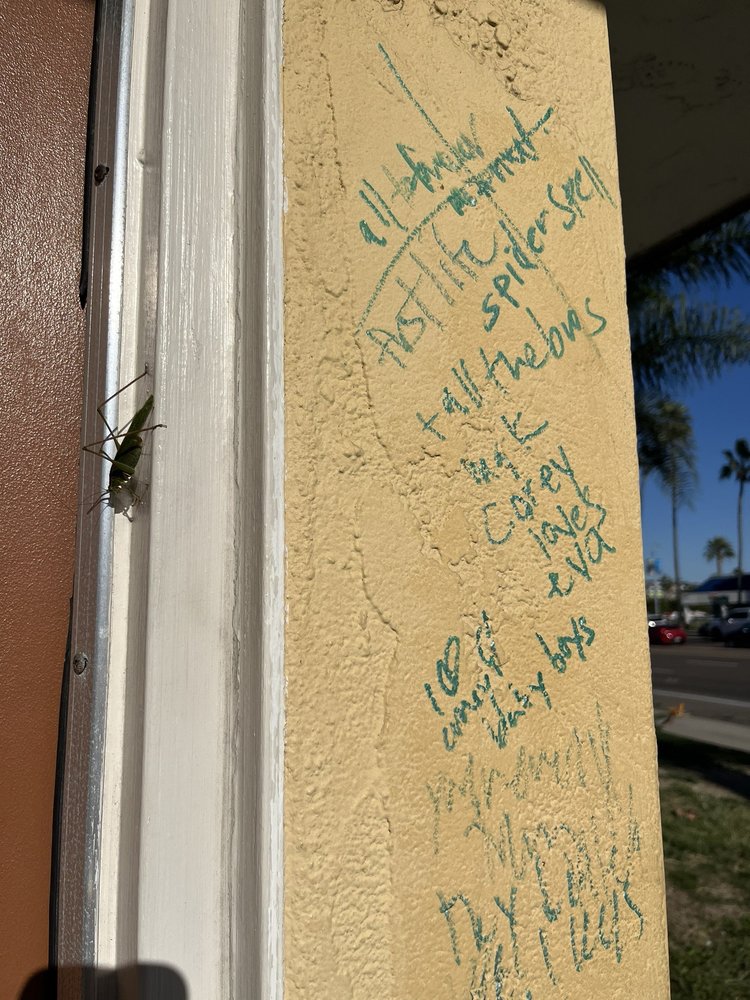 Howard Johnson by Wyndham San Diego Sea World