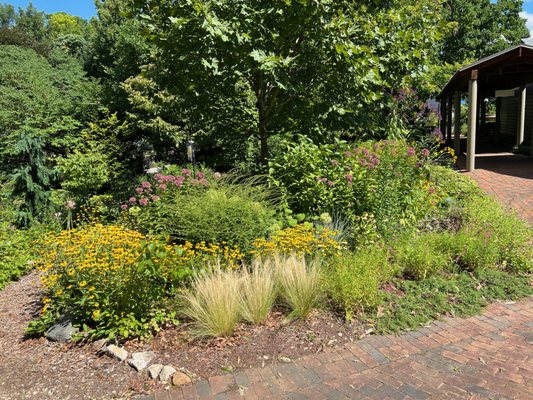 Civic Garden Center of Greater Cincinnati by null