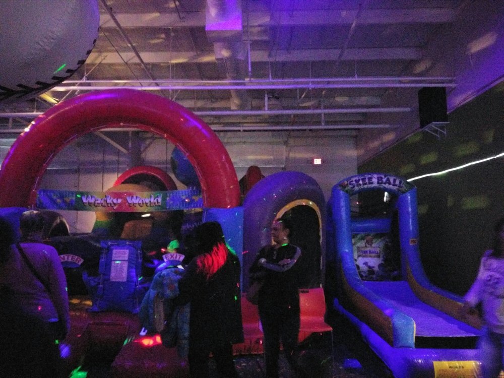 HOPPITY HOP INFLATABLES Updated September 2024 21 Photos 143 New Shackle Island Rd