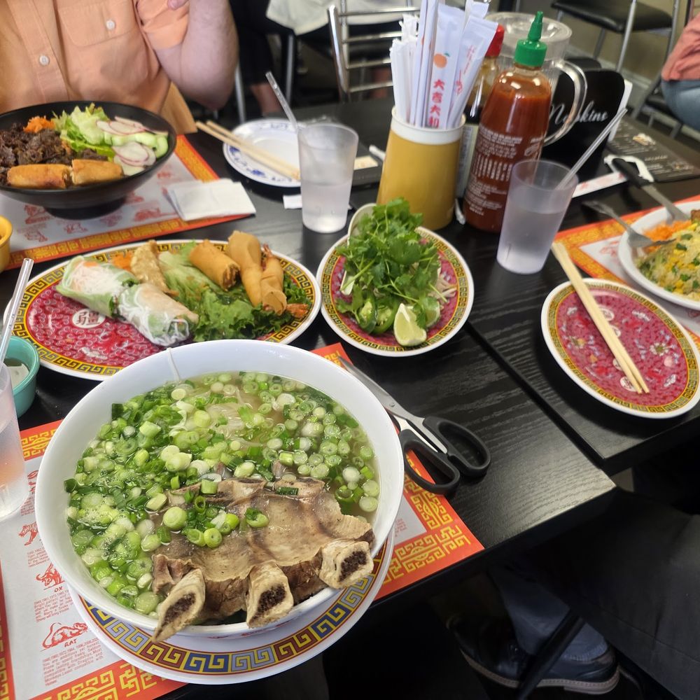 really nice rib pho