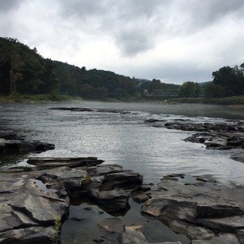 Lander's River Trips - A picture is worth a 1000 words, except for this one...it's worth 2000!!! - Rafting/Kayaking Near Me - Narrowsburg, New York