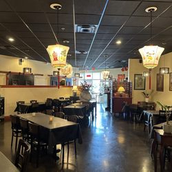 Double Happiness - Interior - great atmosphere