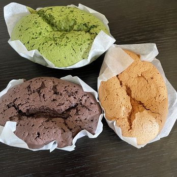 Kam Hing Bakery - Top clockwise: Pan Dan, strawberry, ube $1.25 each for special flavors. $1 for original - Bakeries Near Me - New York, New York Kam Hing Bakery - Top clockwise: Pan Dan, strawberry, ube $1.25 each for special flavors. $1 for original - Bakeries Near Me - New York, New York
