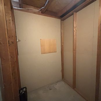 StaxUP Storage - Disappointed in your services - Self Storage Near Me - Alpine, California StaxUP Storage - Disappointed in your services - Self Storage Near Me - Alpine, California