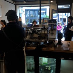 Café Capitale - Barista at work