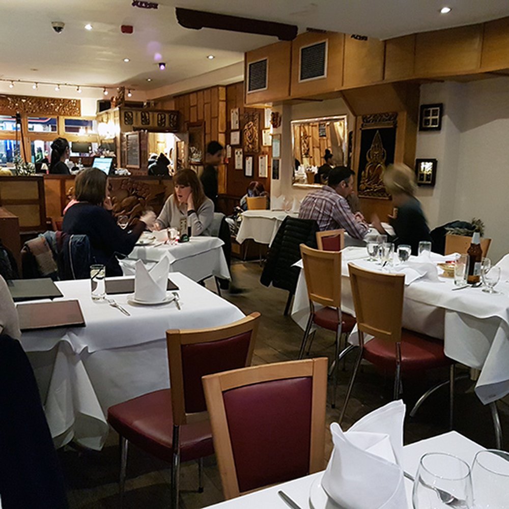 Thai Crystal - The Restaurant - Fast Food Near Me - London, XGL Thai Crystal - The Restaurant - Fast Food Near Me - London, XGL