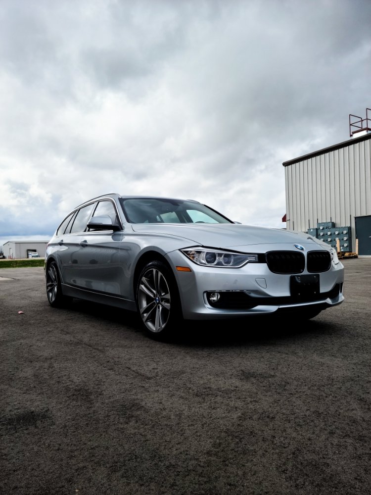 920 AUTO DETAILING 1335 Planeveiw Dr, Oshkosh, Wisconsin Auto