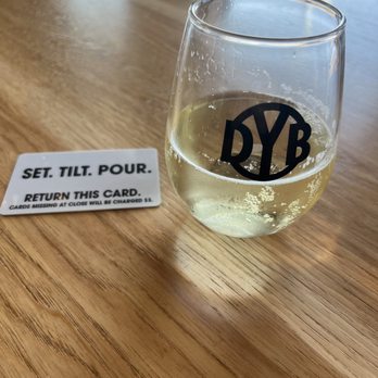 District Brew Yards - Brewpubs Near Me - Wheeling, Illinois