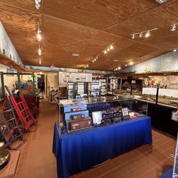 Railroad Museums of South Florida & Train Village - The main room