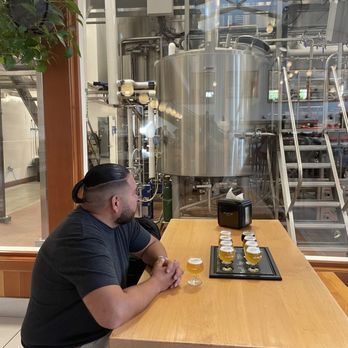 Maine Beer - Breweries Near Me - Freeport, Maine