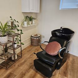 Embellish Nail Salon - Shampoo Bowl