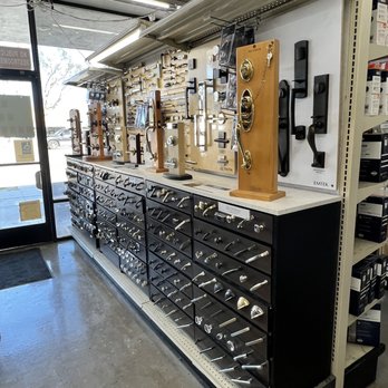 Franklin's Ace Hardware - Handles and knobs - Hardware Stores Near Me - Woodland Hills, California Franklin's Ace Hardware - Handles and knobs - Hardware Stores Near Me - Woodland Hills, California