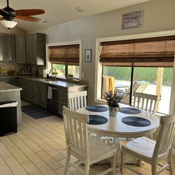 TLC Homecare Cleaning - Beautiful STR Kitchen - Home Cleaning Near Me - Phoenix, Arizona TLC Homecare Cleaning - Beautiful STR Kitchen - Home Cleaning Near Me - Phoenix, Arizona