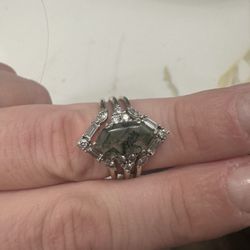 Two Sisters Fine Jewelry - Wedding bands are off center