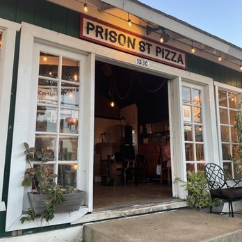 Prison Street Pizza - Pizza Near Me - Lahaina, Hawaii Prison Street Pizza - Pizza Near Me - Lahaina, Hawaii