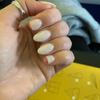 City Nails and Spa - 2 of 4 nails. Never had this issue in the past. - Nail Salons Near Me - Irvine, California City Nails and Spa - 2 of 4 nails. Never had this issue in the past. - Nail Salons Near Me - Irvine, California