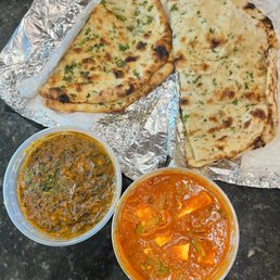 Saag Choley and Paneer Chilli with Garlic Naan