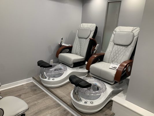 New Pinky Nail & Spa