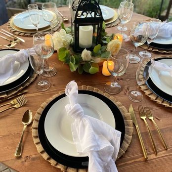 Lily Sage Events - Rustic dinner party! - Party & Event Planning Near Me Lily Sage Events - Rustic dinner party! - Party & Event Planning Near Me