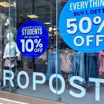Bluenotes - Storefront - Women's Clothing Near Me - Toronto, Ontario Bluenotes - Storefront - Women's Clothing Near Me - Toronto, Ontario